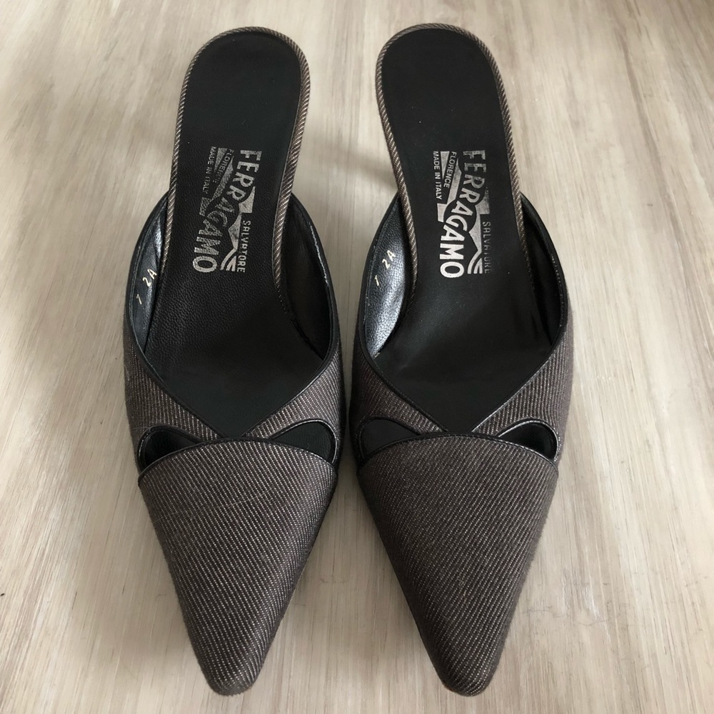 {Salvatore Ferragamo} kitten heel slides